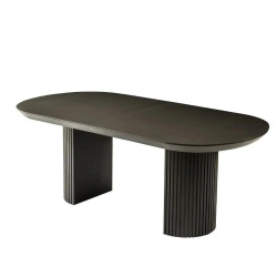 TEMPO | שולחן אוכל מעוצב עם רגלי חריטה ומשטח אובלי שחור