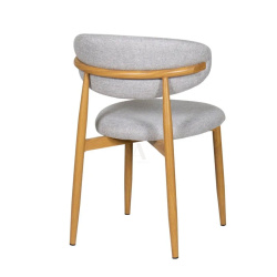MOSCAT | כסא אוכל בעיצוב סקנדינבי בגימור עץ ובד אלון טבעי